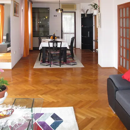 Casa vacanze Holiday Eva - Pul204 Vinkuran